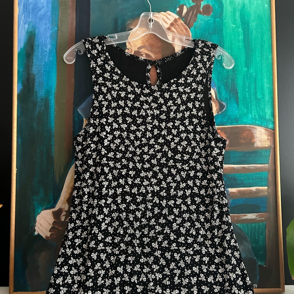 Jessica Black Floral Midi Dress - Picture 9 of 16